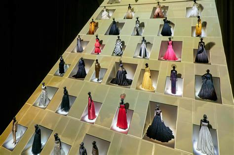 christian dior designer of dreams review|Christian Dior exhibition 2022.